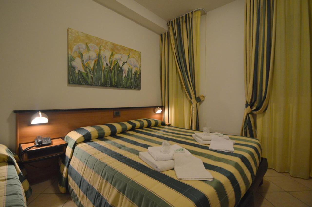 Albergo Villa Ada Borgio Verezzi Exterior foto